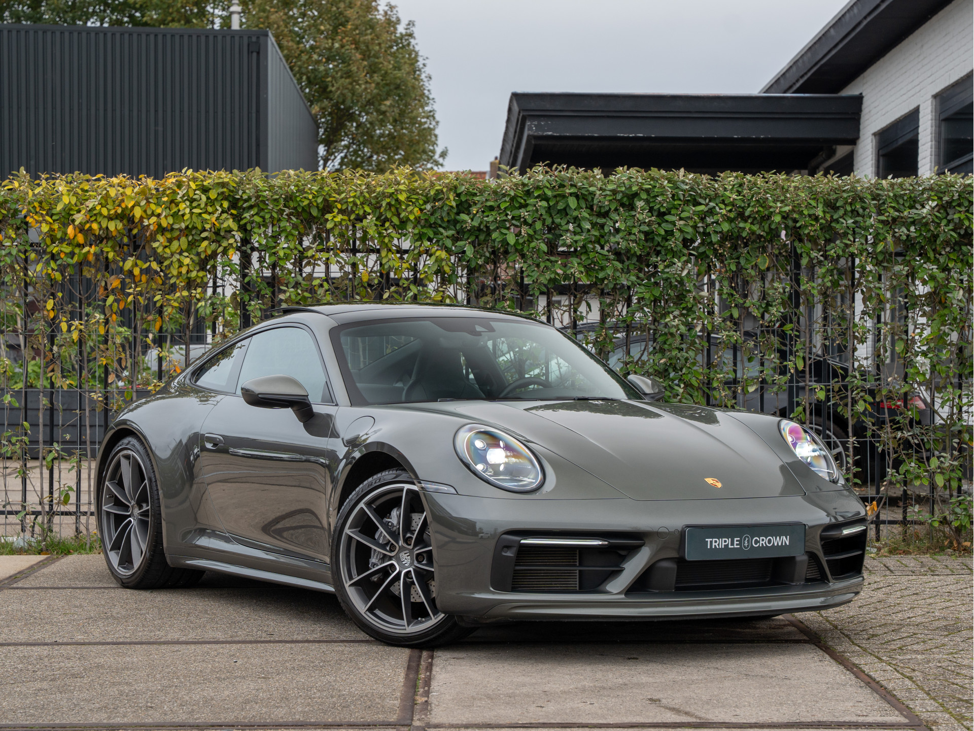 Porsche 911 3.0 Carrera 4 | Sport-Design | Adaptieve Sportstoelen | Bose | Sport-uitlaat