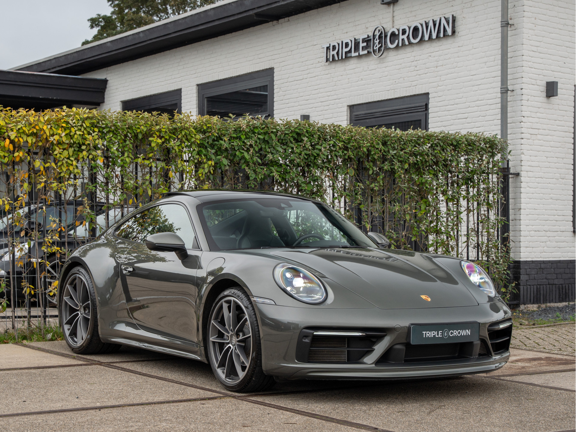Porsche 911 3.0 Carrera 4 | Sport-Design | Adaptieve Sportstoelen | Bose | Sport-uitlaat