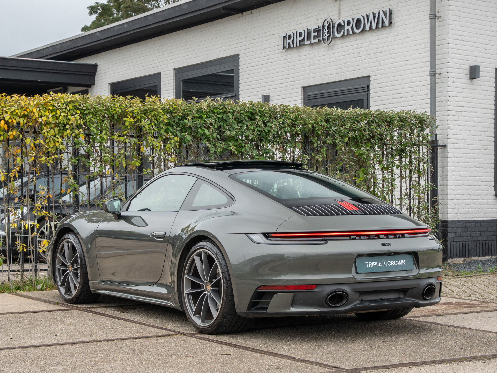 Porsche 911 3.0 Carrera 4 | Sport-Design | Adaptieve Sportstoelen | Bose | Sport-uitlaat