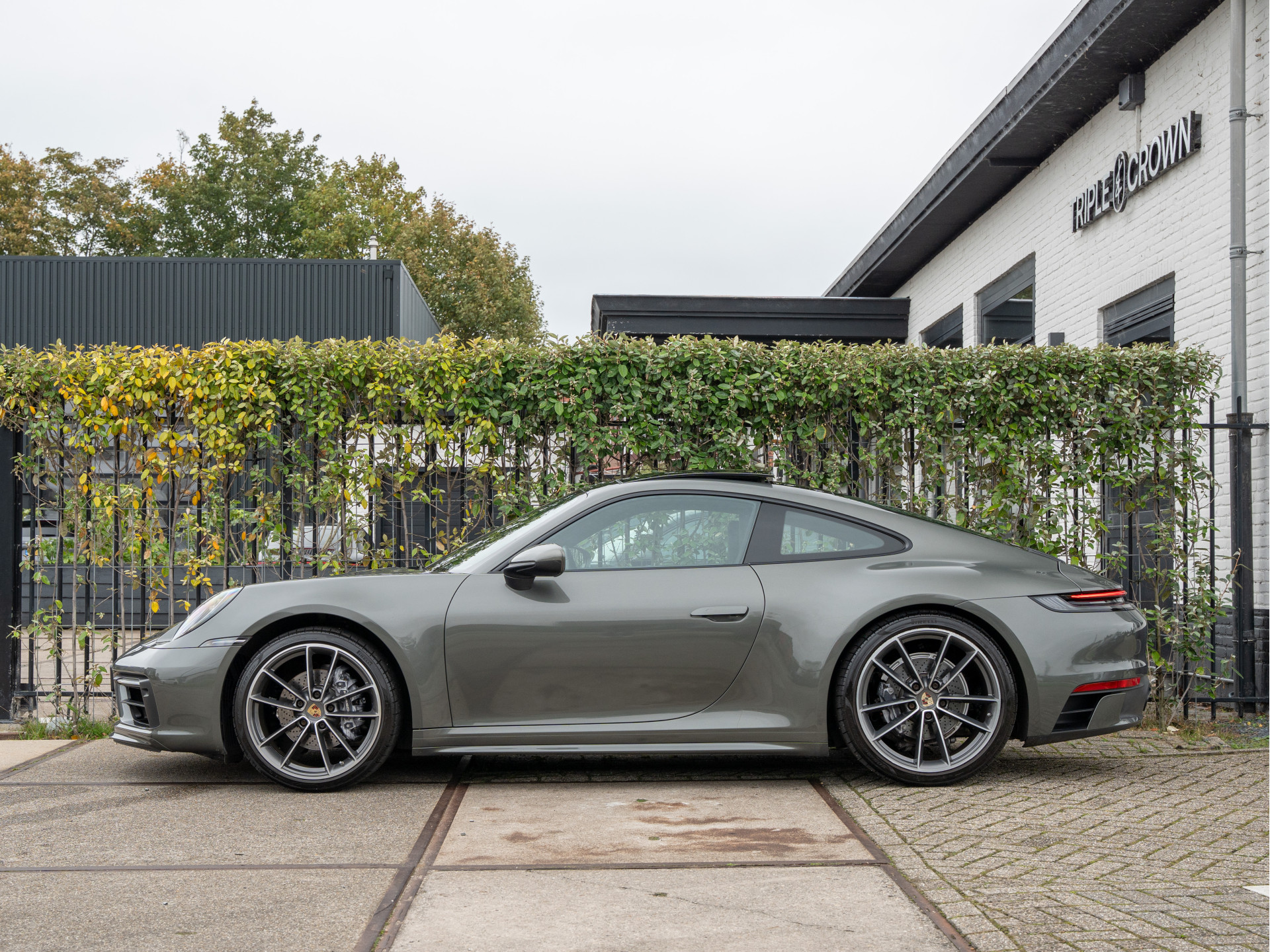 Porsche 911 3.0 Carrera 4 | Sport-Design | Adaptieve Sportstoelen | Bose | Sport-uitlaat