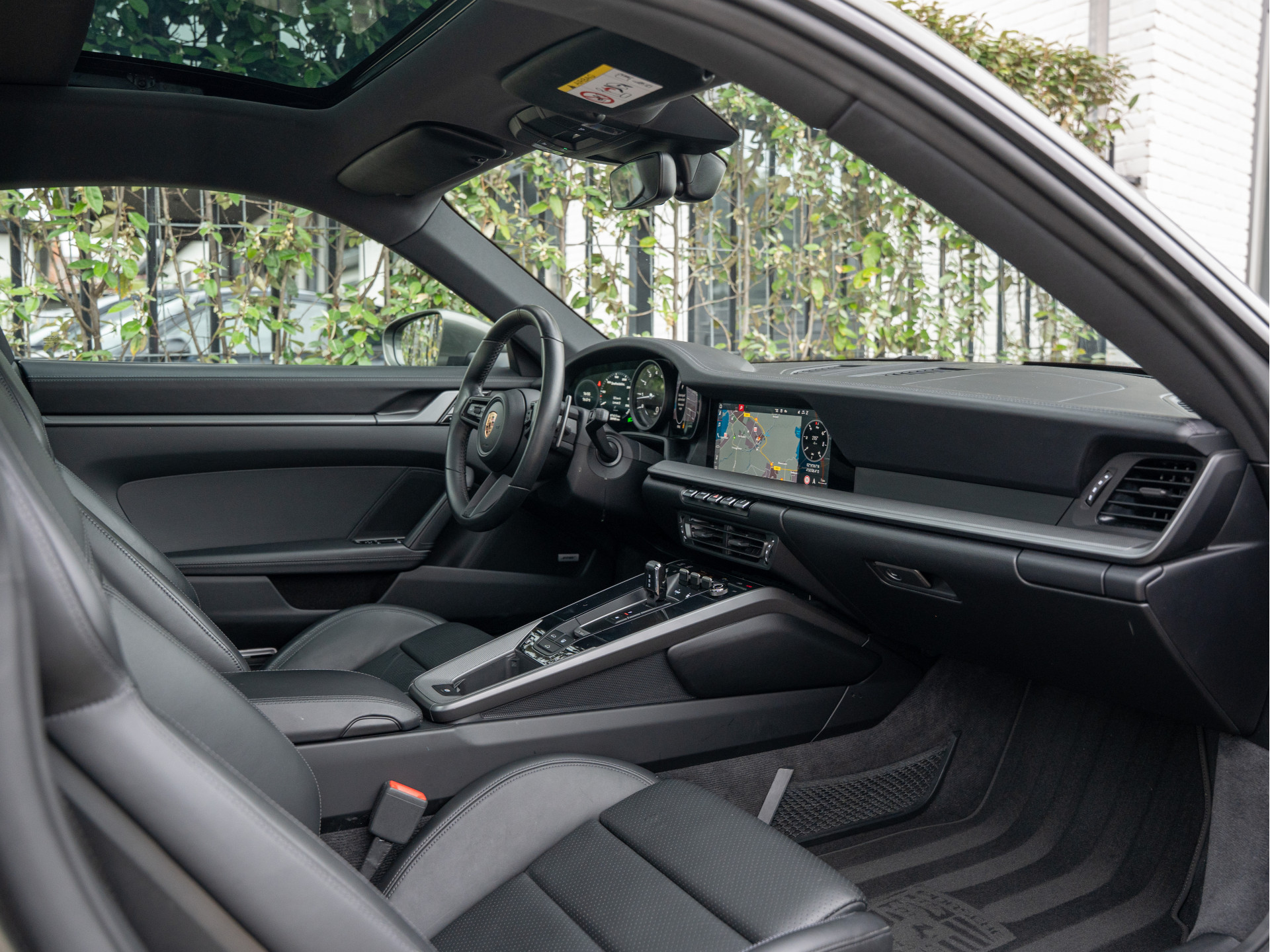 Porsche 911 3.0 Carrera 4 | Sport-Design | Adaptieve Sportstoelen | Bose | Sport-uitlaat