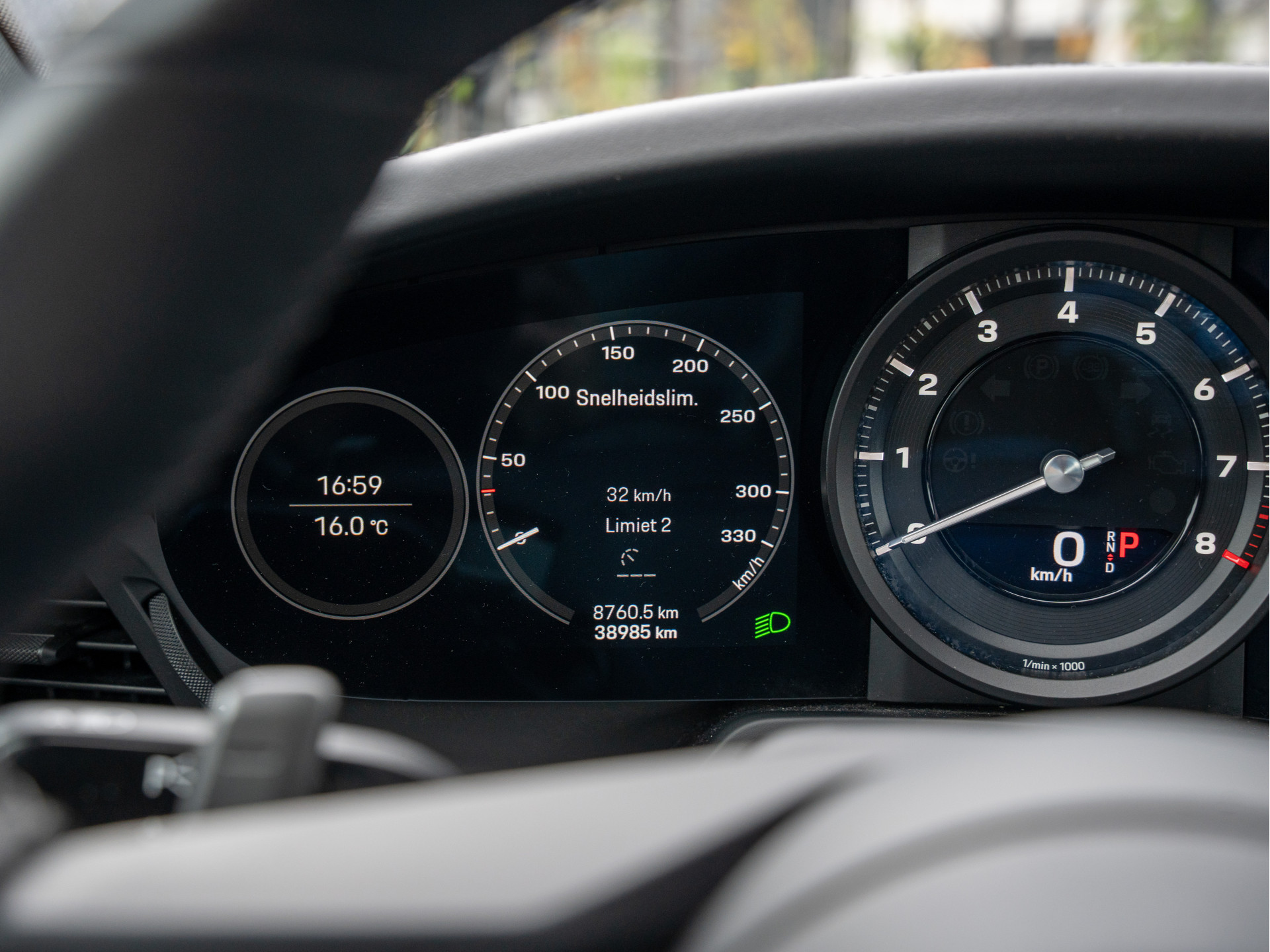 Porsche 911 3.0 Carrera 4 | Sport-Design | Adaptieve Sportstoelen | Bose | Sport-uitlaat