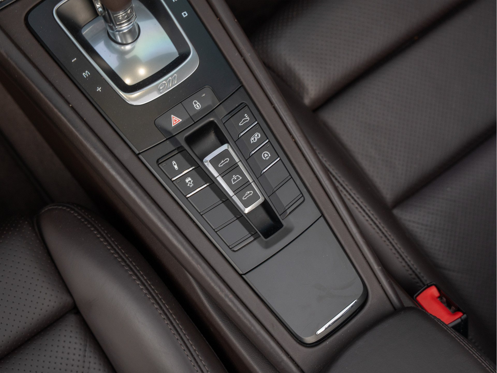 Porsche 911 Cabrio 3.0 Carrera 4 GTS | Agaatgrijs | Bose | Adaptieve Sport-Stoelen