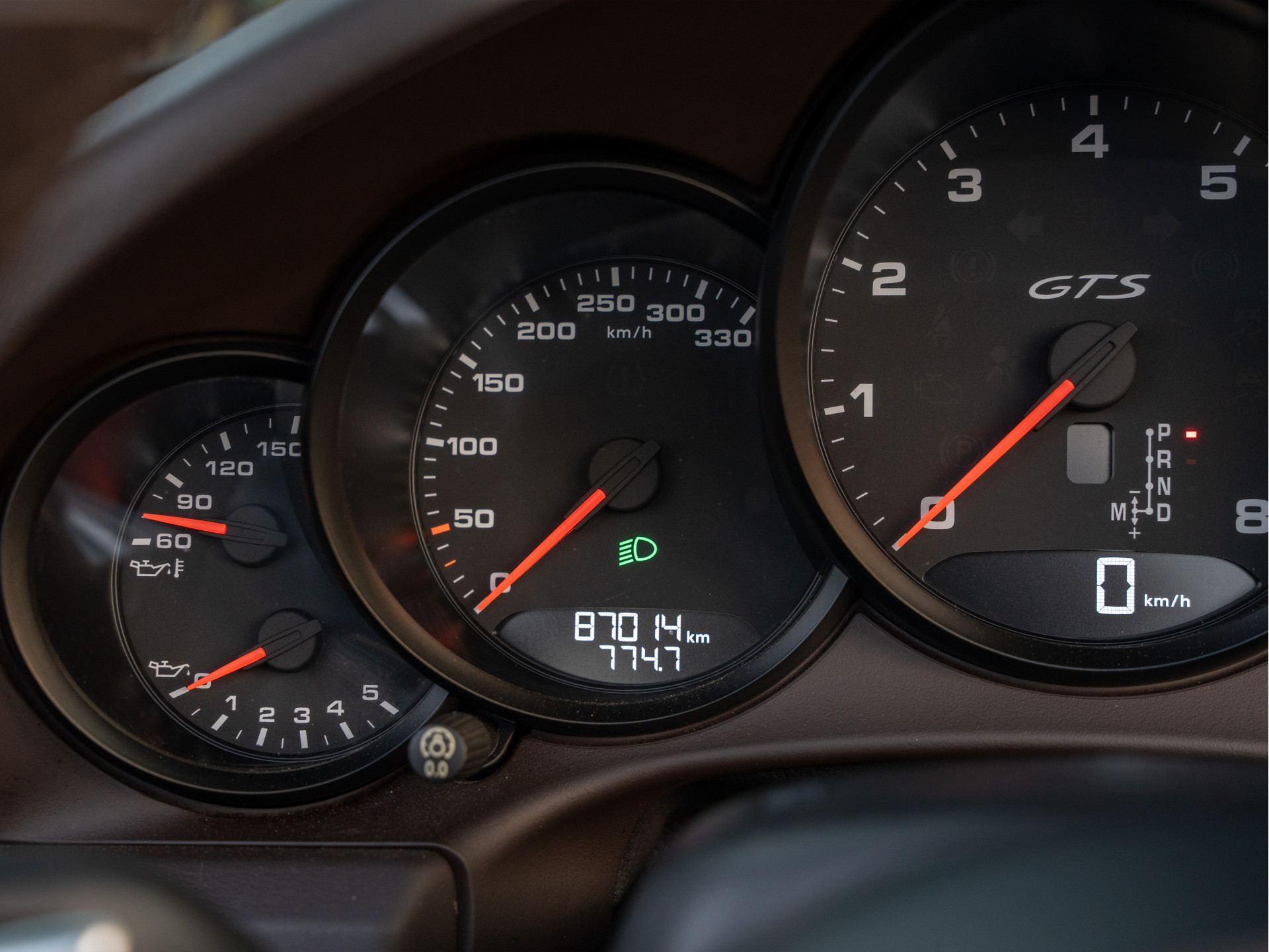 Porsche 911 Cabrio 3.0 Carrera 4 GTS | Agaatgrijs | Bose | Adaptieve Sport-Stoelen