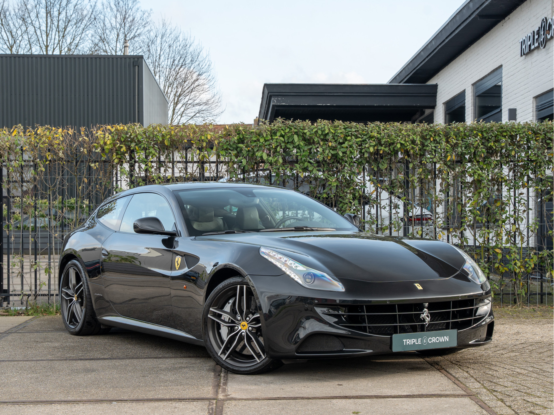 Ferrari FF 6.3 V12 HELE
