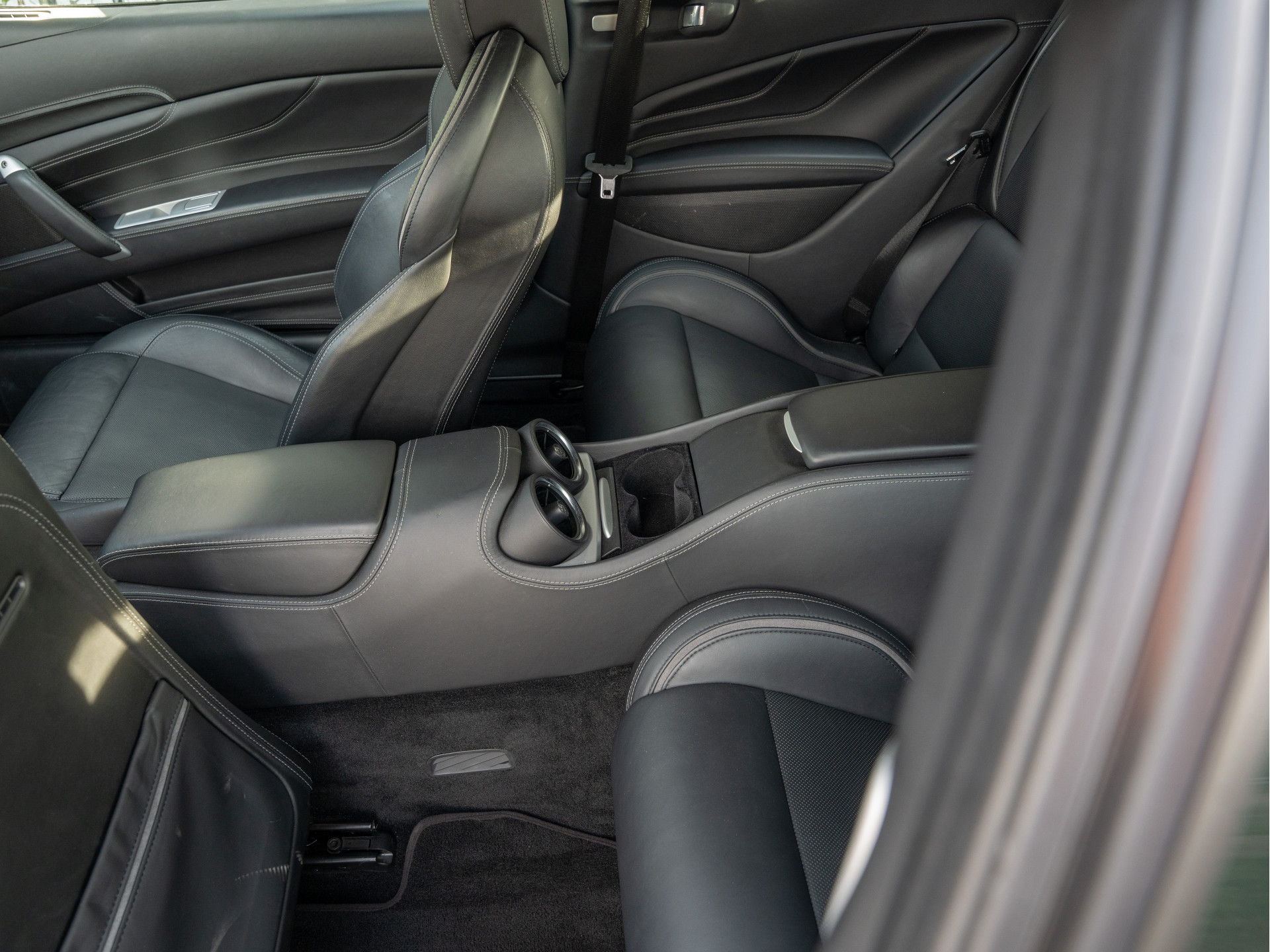 Ferrari FF 6.3 V12 HELE