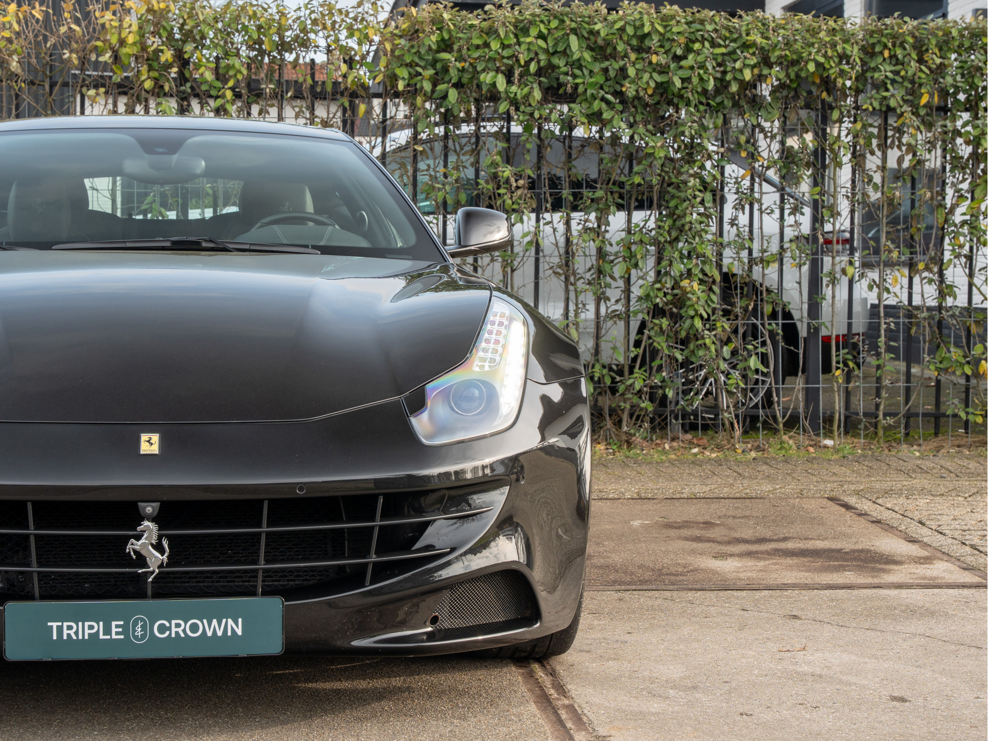 Ferrari FF 6.3 V12 HELE