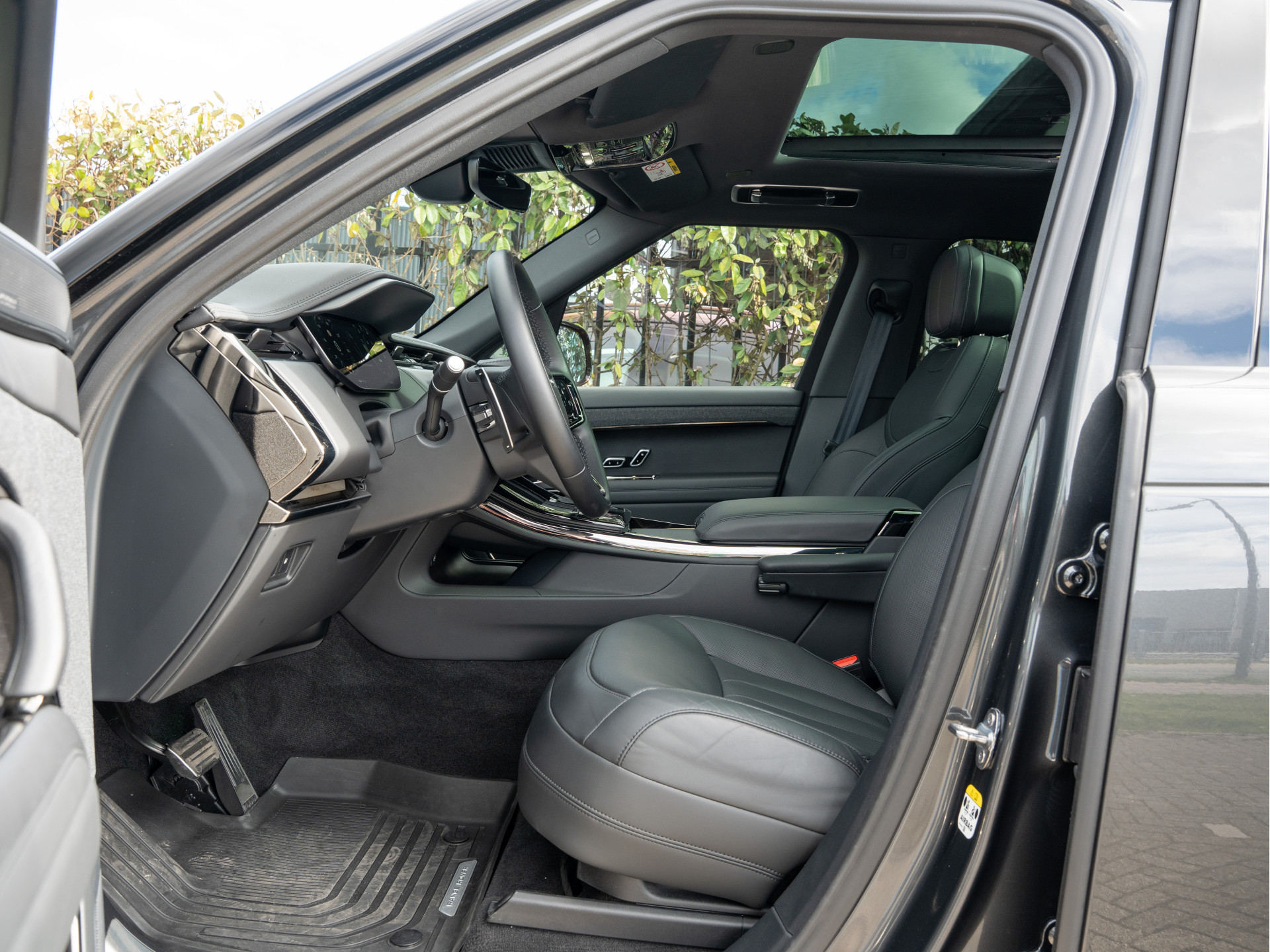 Land Rover Range Rover Sport 3.0 P460e Dynamic SE PHEV | Luchtvering | Panoramadak | Meridian 3D