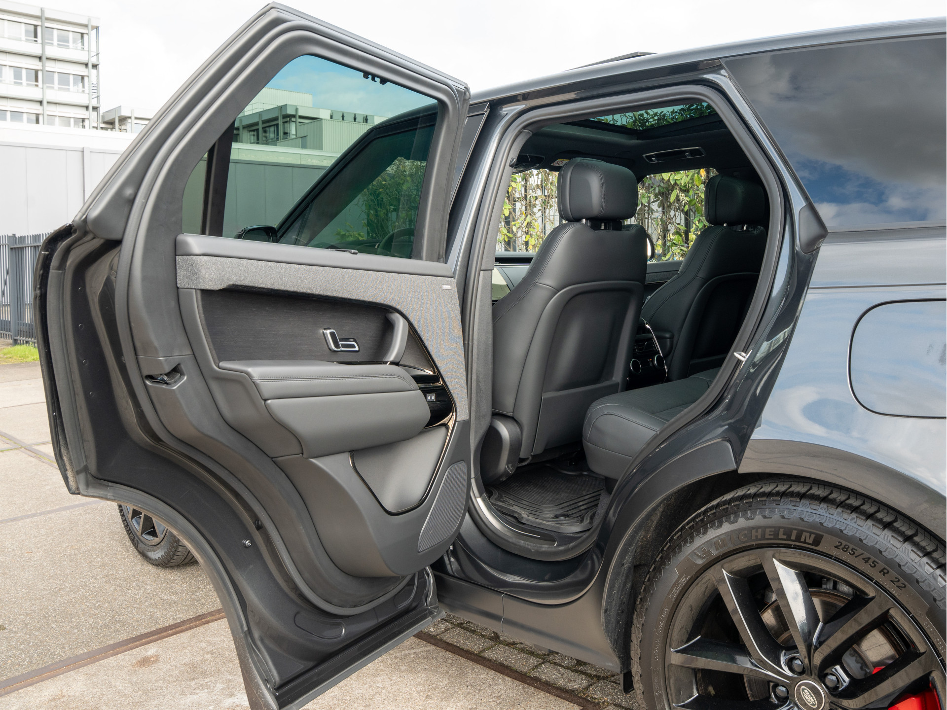 Land Rover Range Rover Sport 3.0 P460e Dynamic SE PHEV | Luchtvering | Panoramadak | Meridian 3D