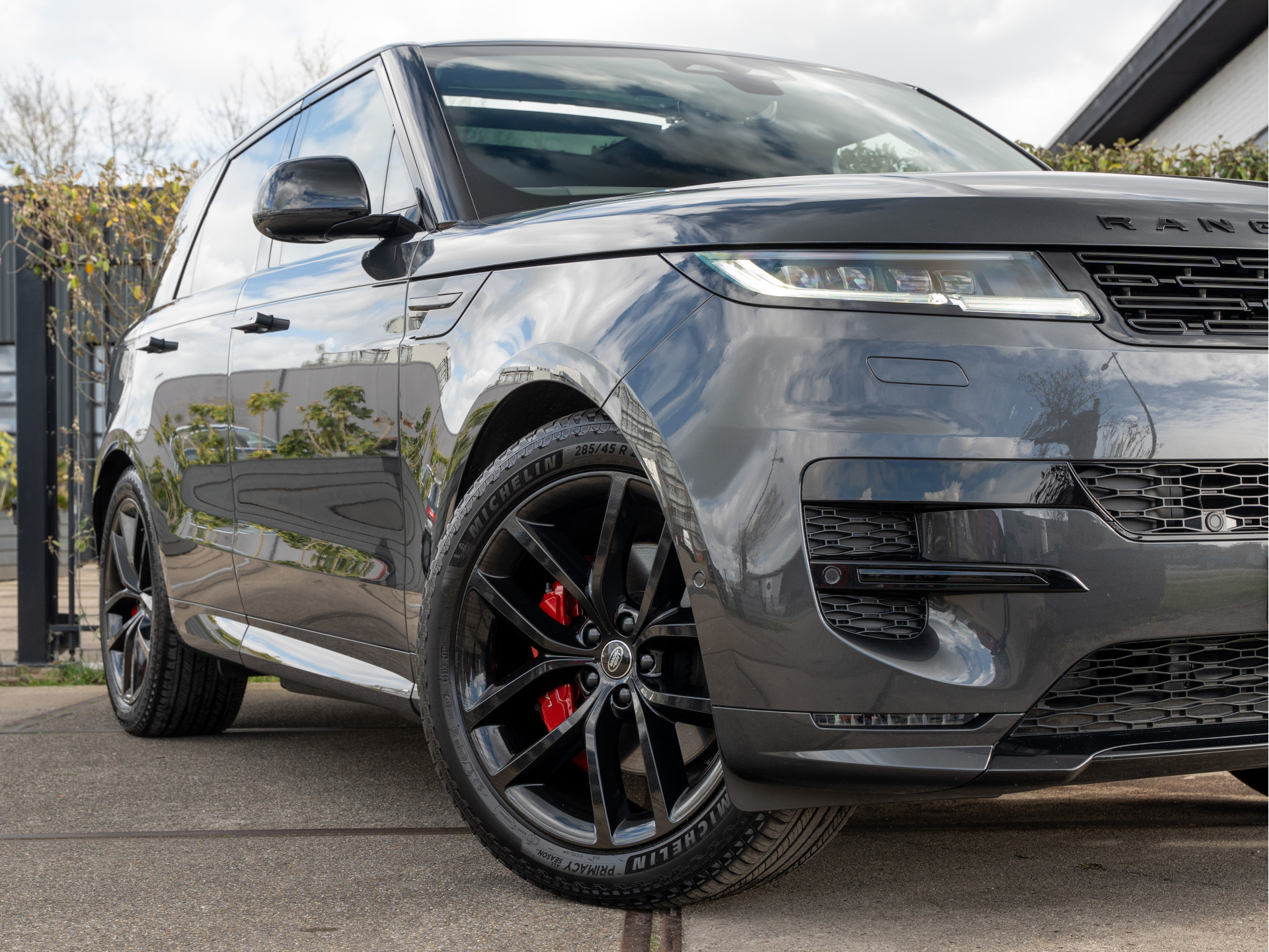 Land Rover Range Rover Sport 3.0 P460e Dynamic SE PHEV | Luchtvering | Panoramadak | Meridian 3D